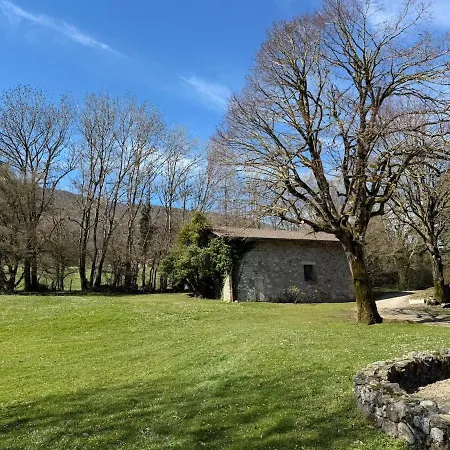 بيت ضيافة Chateau De Savigny - Terre Savigny (Haute-Savoie)